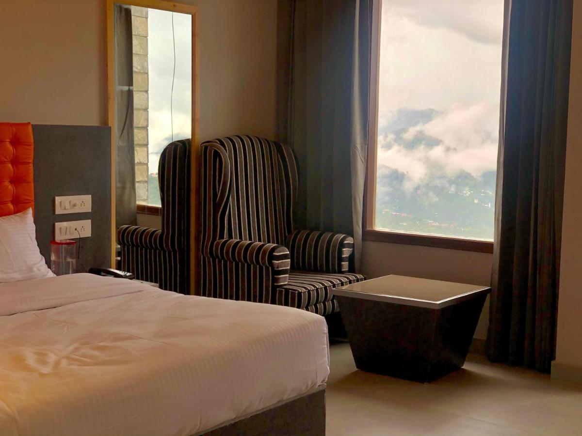 Bed and Breakfast The Westberry 50Mtrs Offroading And 50 Mtrs Nature Path Shimla Exterior foto
