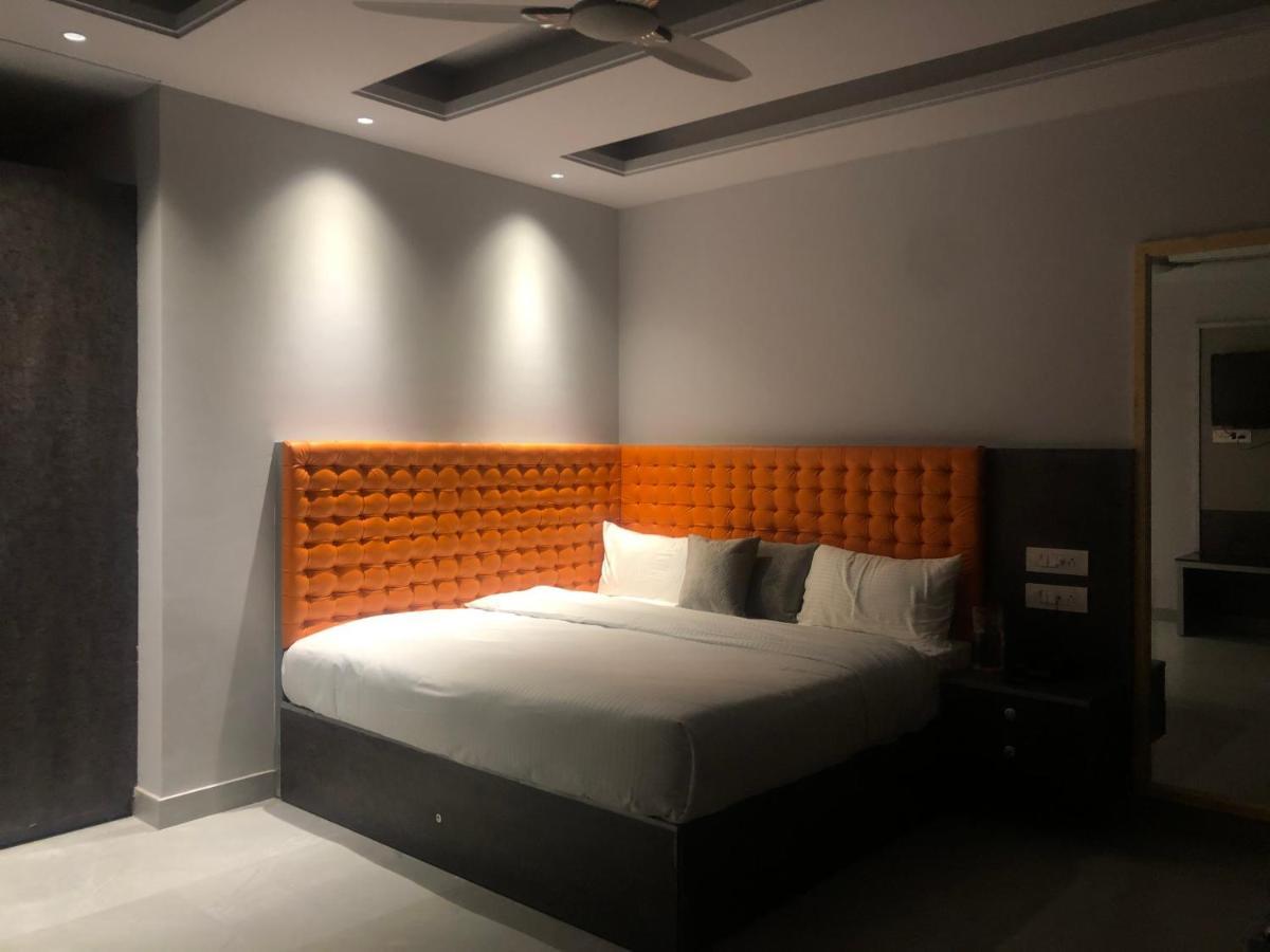 Bed and Breakfast The Westberry 50Mtrs Offroading And 50 Mtrs Nature Path Shimla Exterior foto