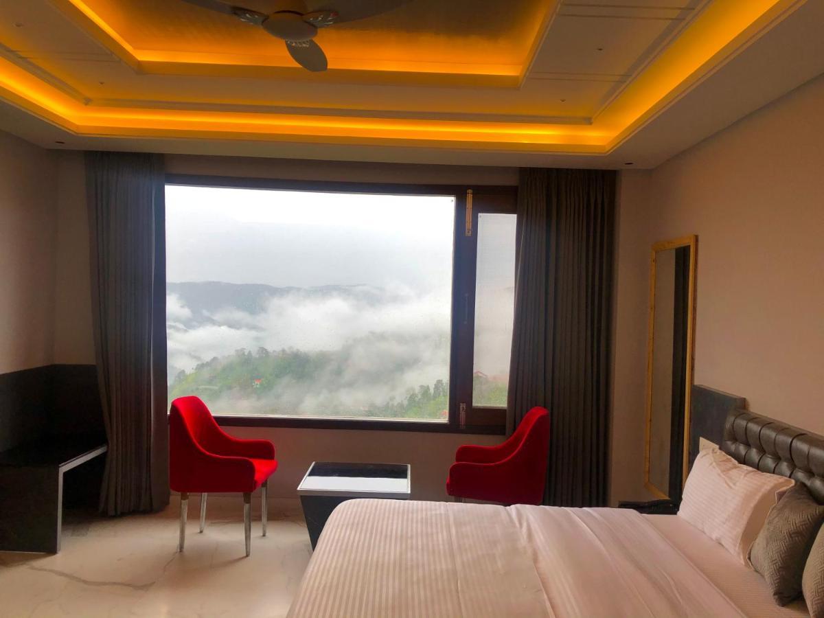 Bed and Breakfast The Westberry 50Mtrs Offroading And 50 Mtrs Nature Path Shimla Exterior foto