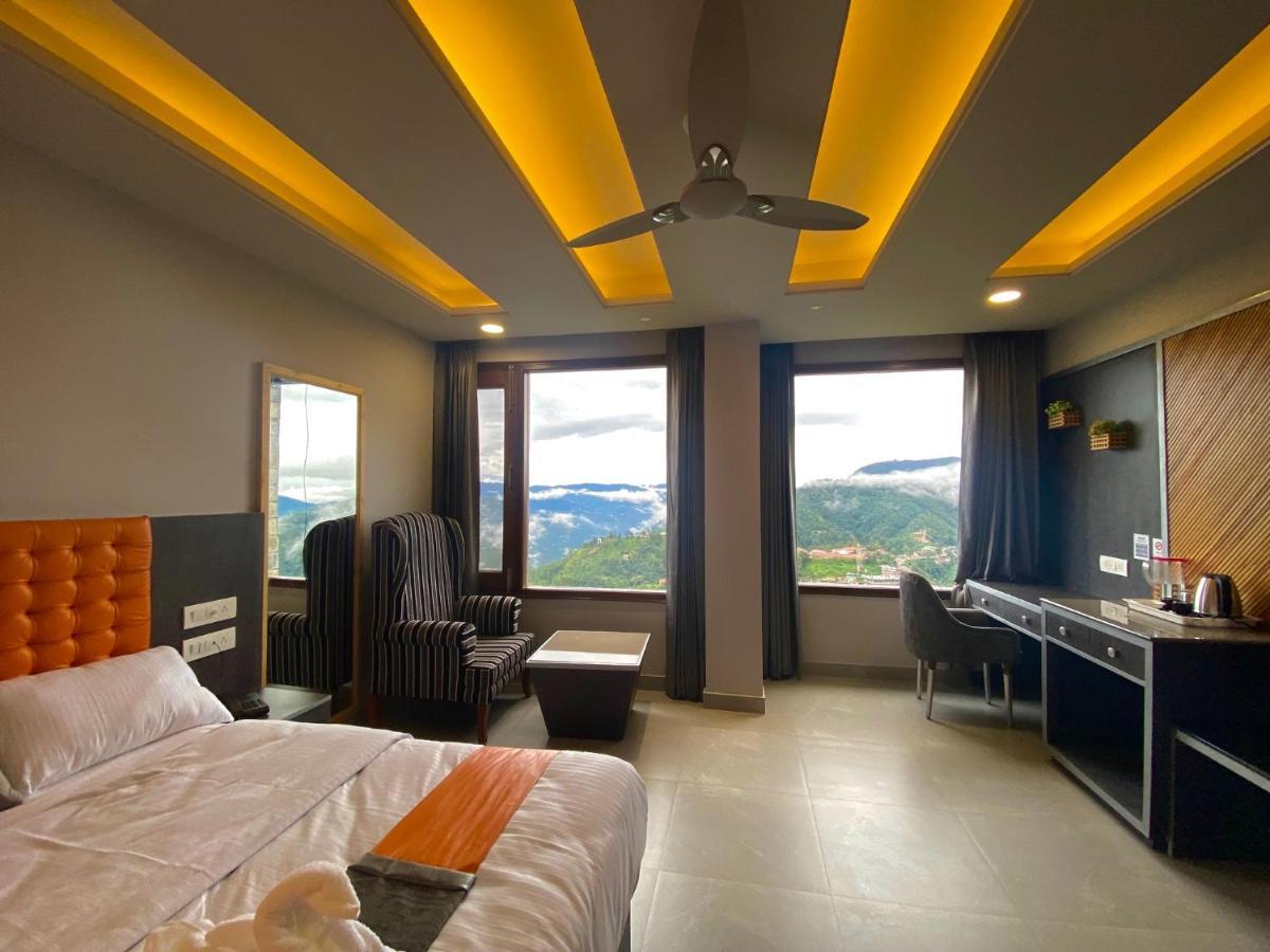 Bed and Breakfast The Westberry 50Mtrs Offroading And 50 Mtrs Nature Path Shimla Exterior foto